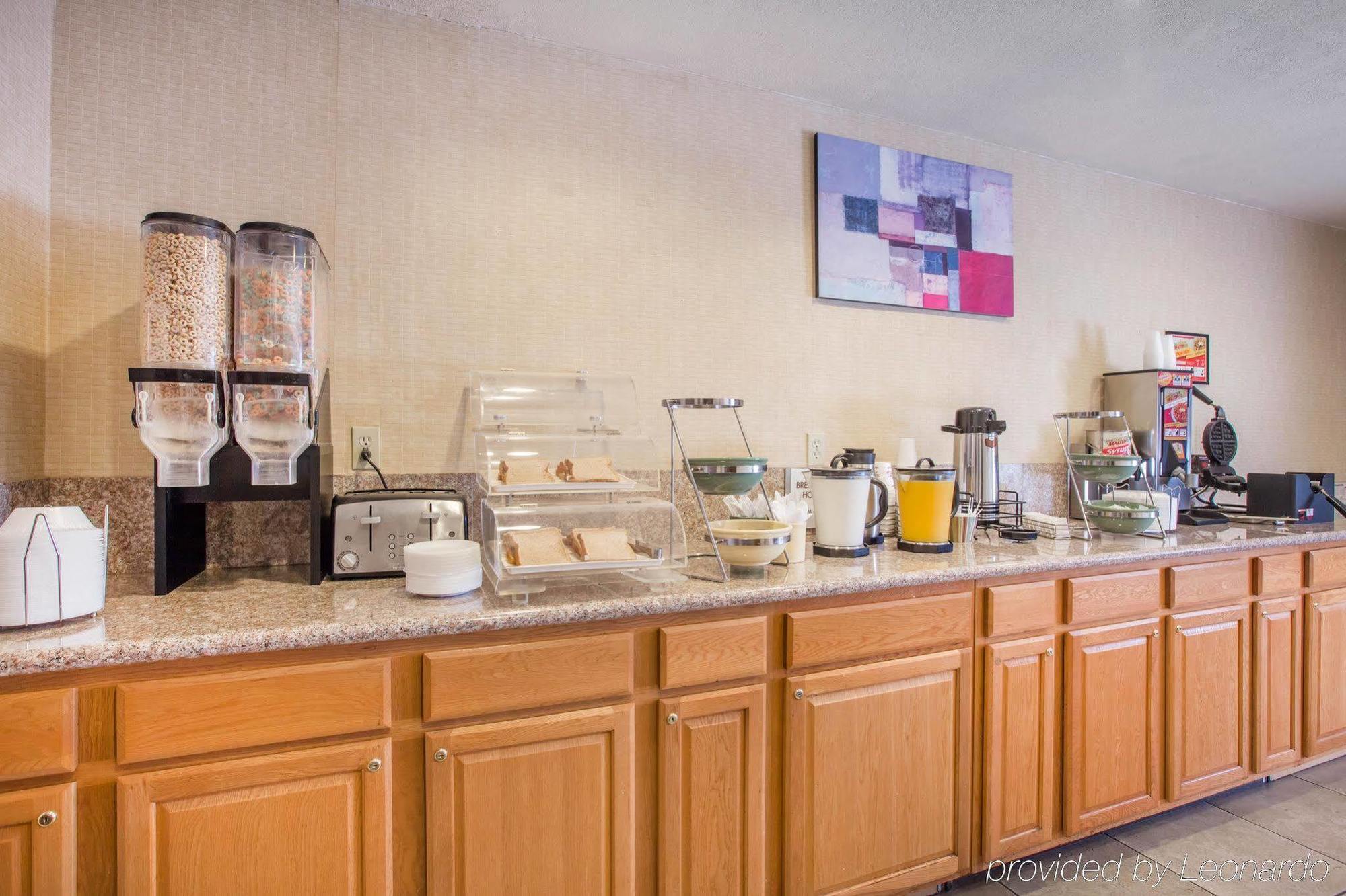 Econo Lodge Inn & Suites Lodi - Wine Country Area Dış mekan fotoğraf