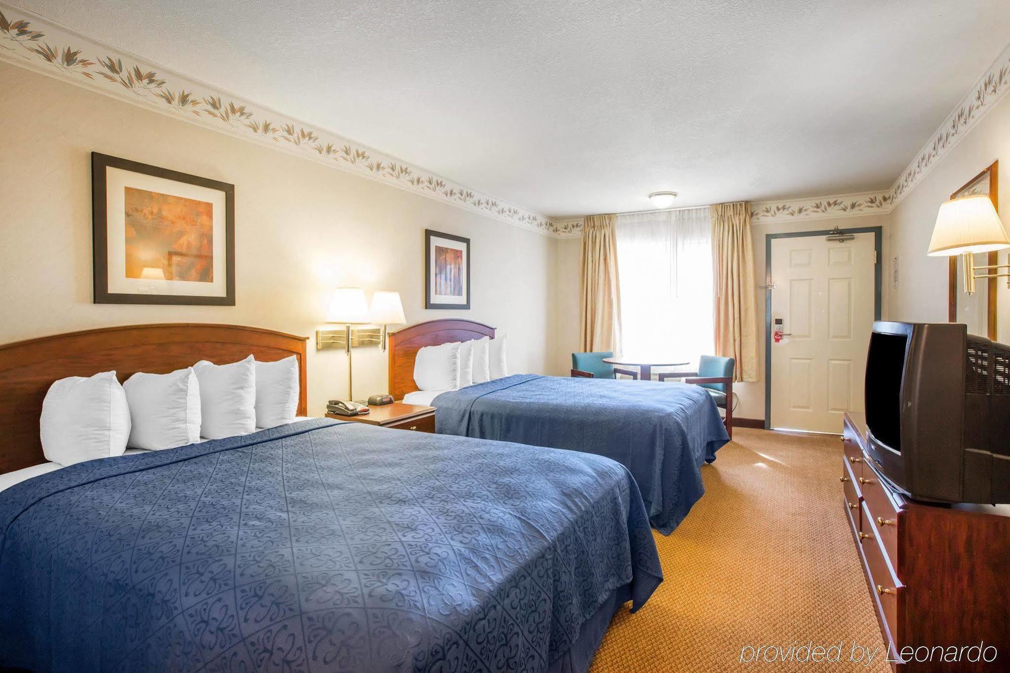 Econo Lodge Inn & Suites Lodi - Wine Country Area Dış mekan fotoğraf